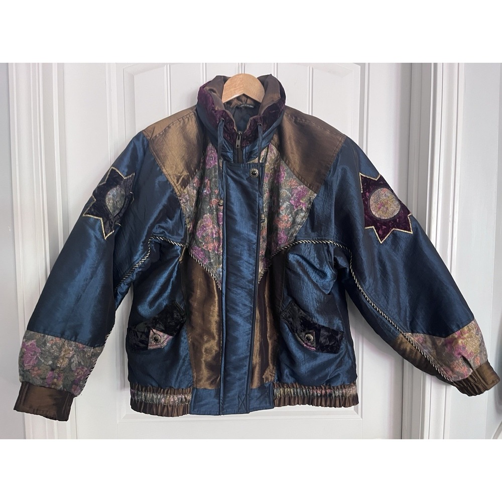 Women's Vintage 1980's Ski Jacket Med Bomber Coat Metallic Pockets Tapestry CC